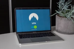 Le Meilleur VPN pour MacBook en 2023 : Guide Complet