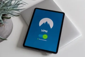 Meilleur VPN pour contourner les blocages scolaires facilement